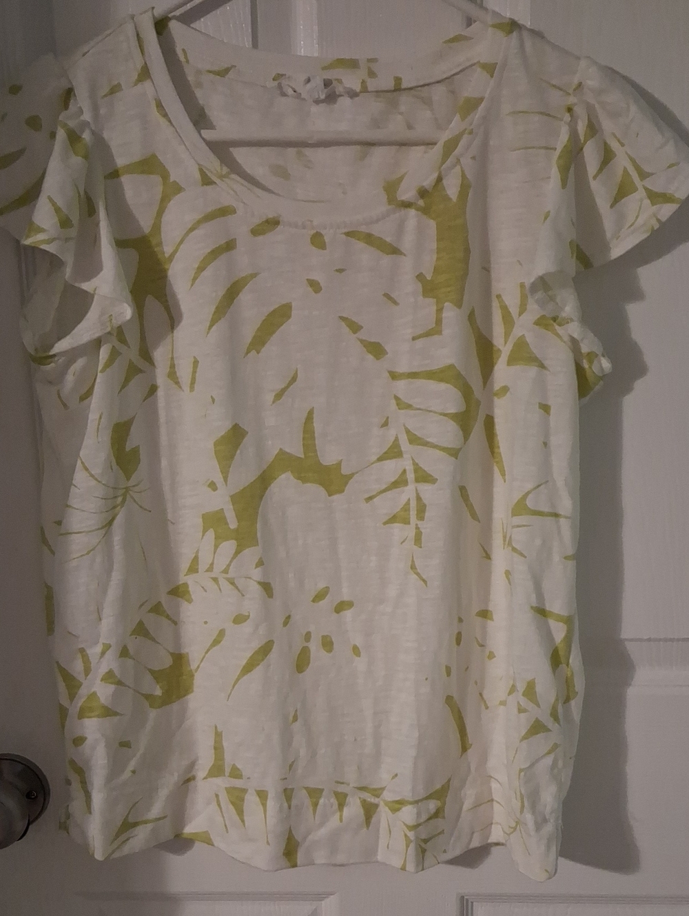 Jane and Delancey Cream Tee with Yellow-Green Botanical Print